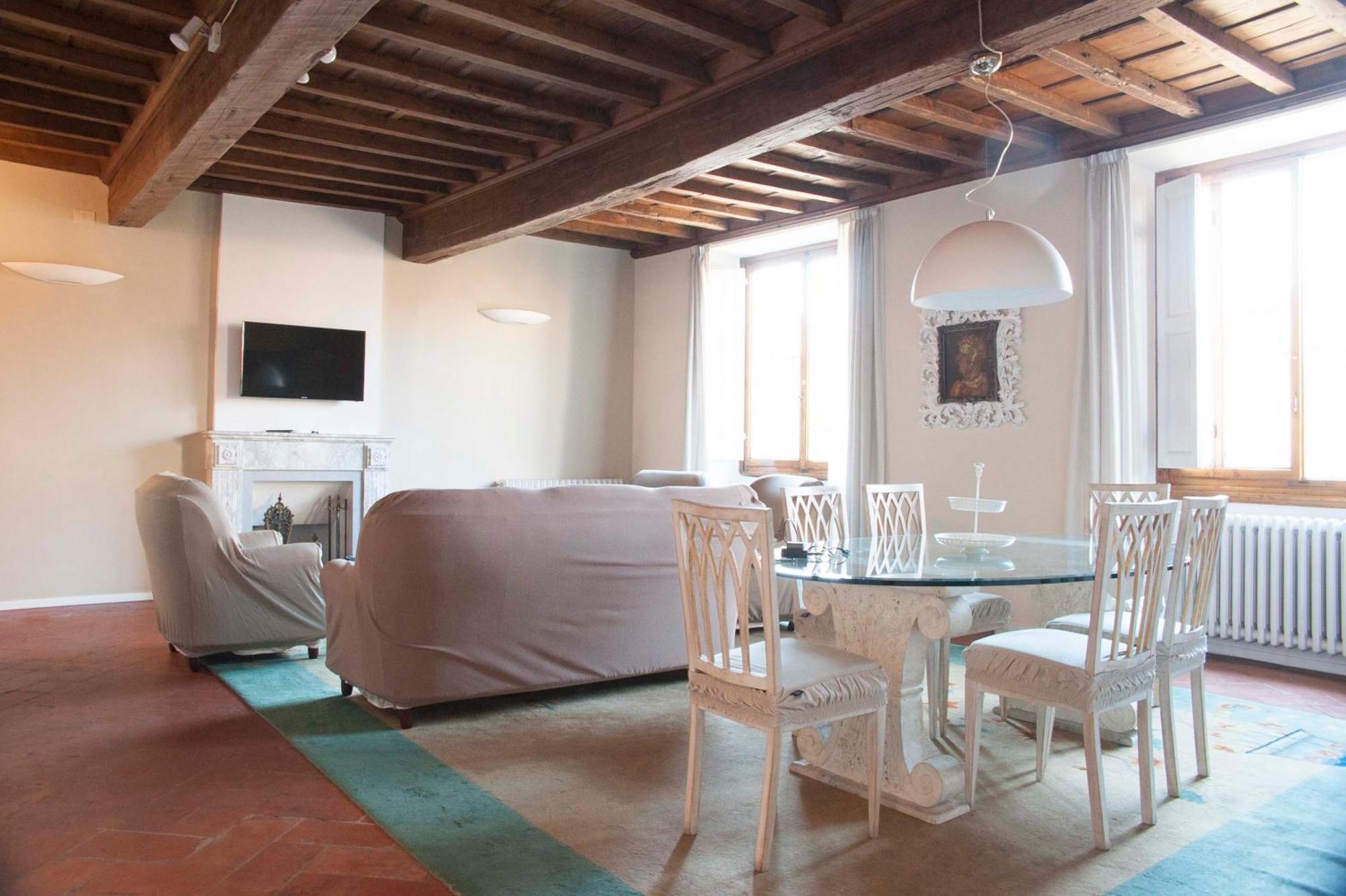 Tornabuoni Deluxe Apartamento